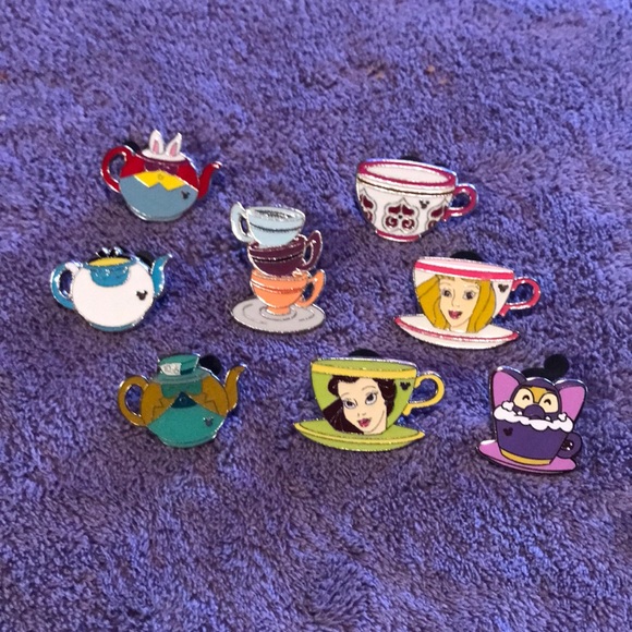 Disney Jewelry Lot Of Eight Disney Pins Teacup And Teapot Designs